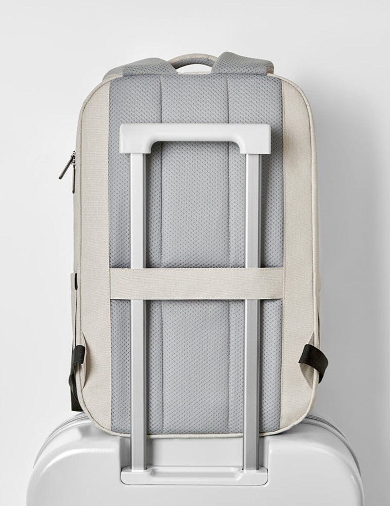 Avion: Ce sac à dos est le bagage cabine parfait, adapté à toutes les  compagnies - Metrotime