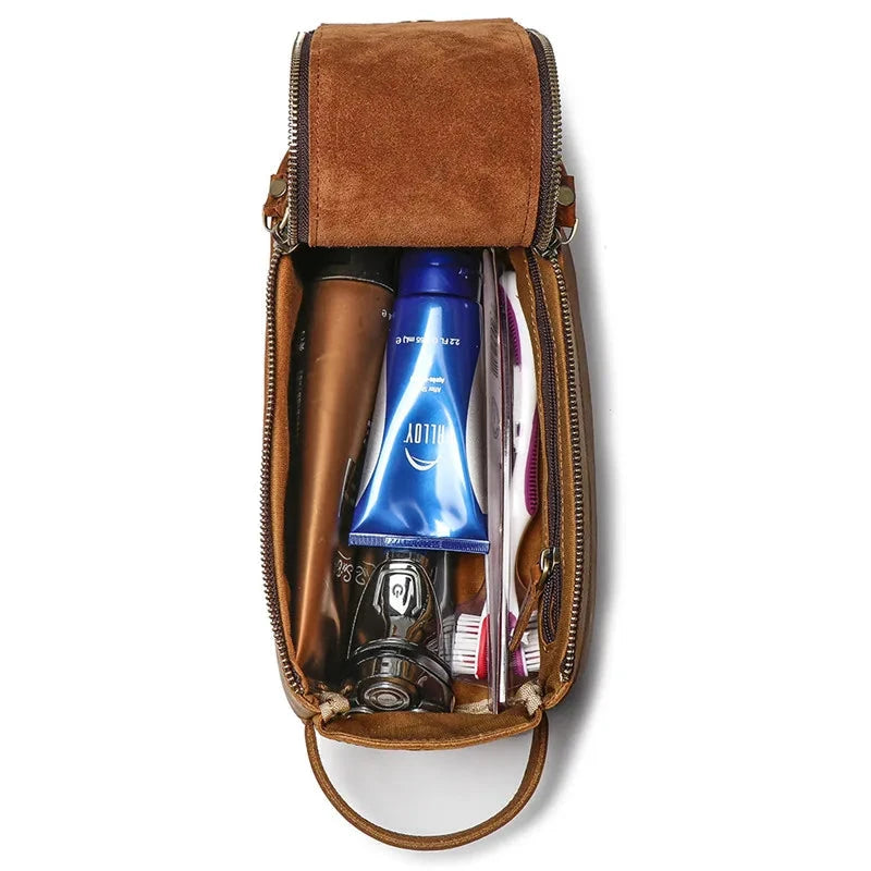trousse de toilette en cuir marron homme
