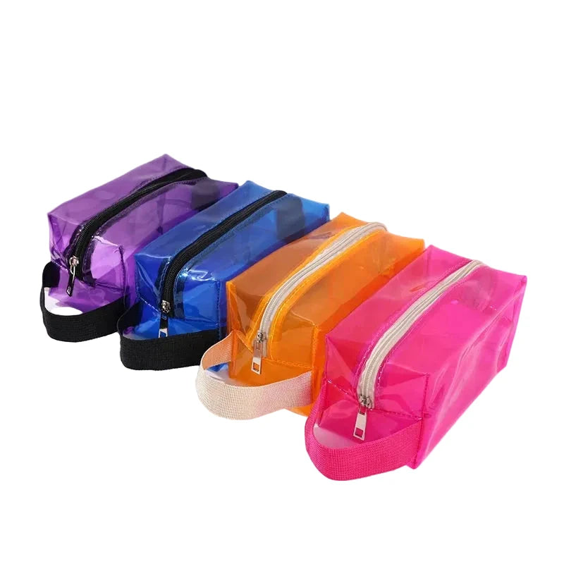 trousses de toilette en plastique