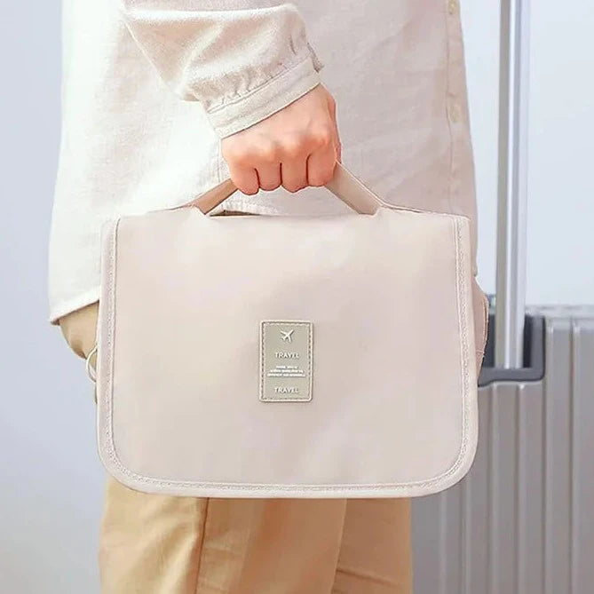 trousse de toilette de voyage femme à suspendre