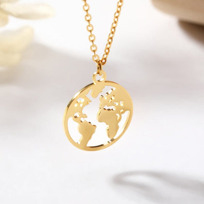 collier pendentif globe terrestre minimaliste