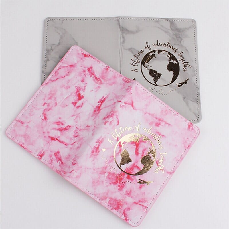 étui passeport personnalisé couple voyageur