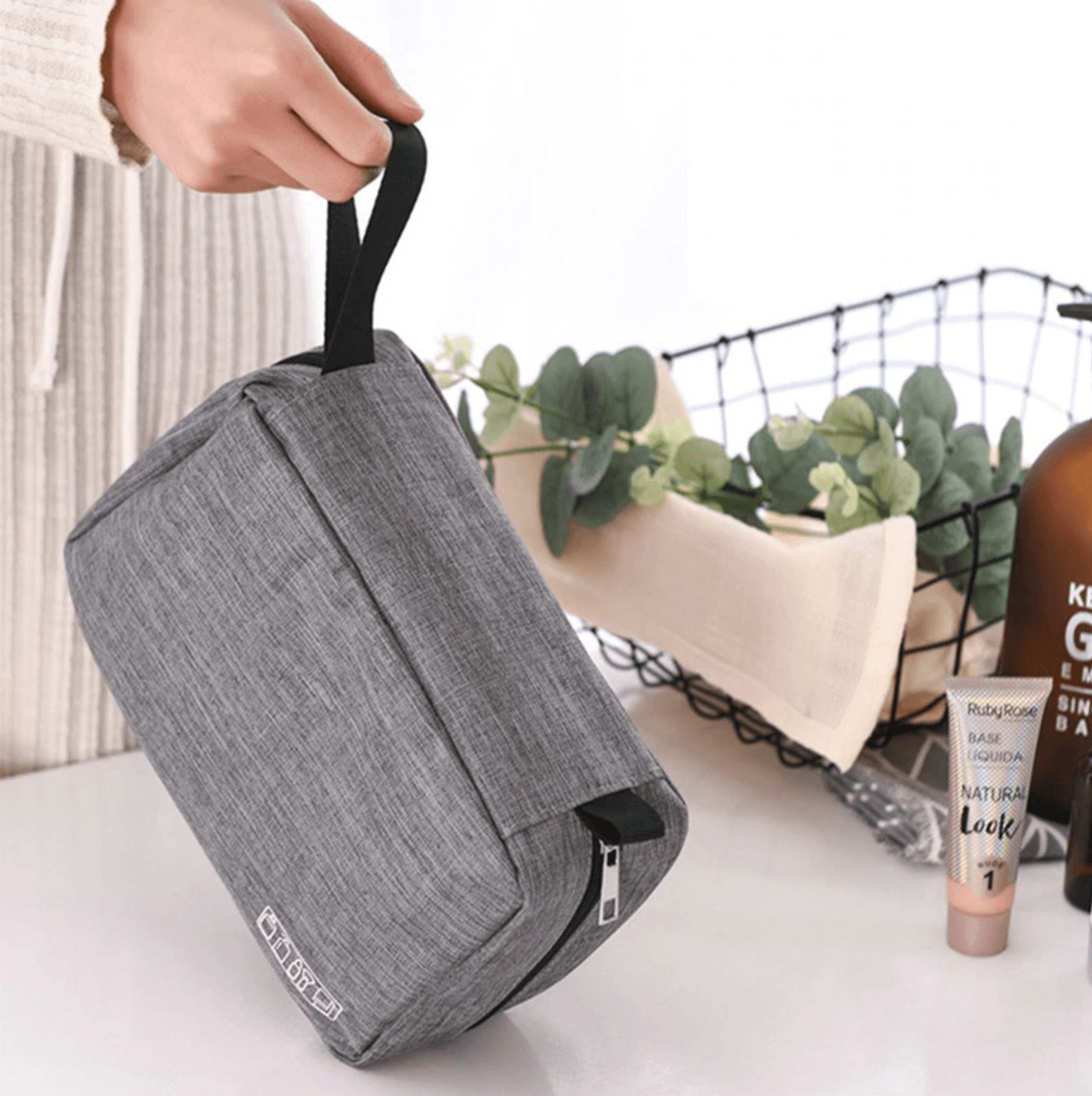 trousse toilette voyage travelbasics grise