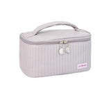 vanity femme de voyage love peace